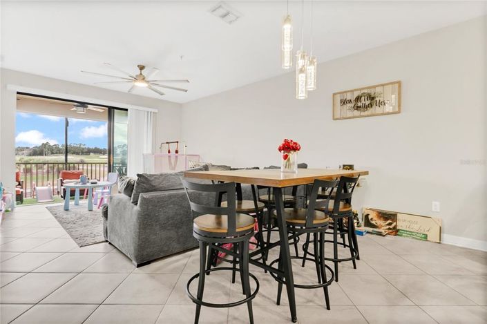 Image No.10-3 Bed Apartment for sale