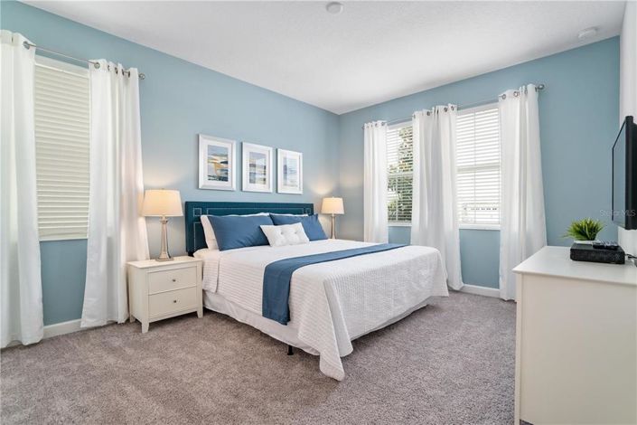 Image No.14-6 Bed Property for sale