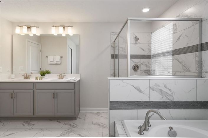 Image No.24-6 Bed House for sale