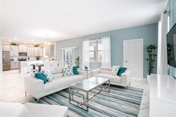 Image No.8-6 Bed House for sale