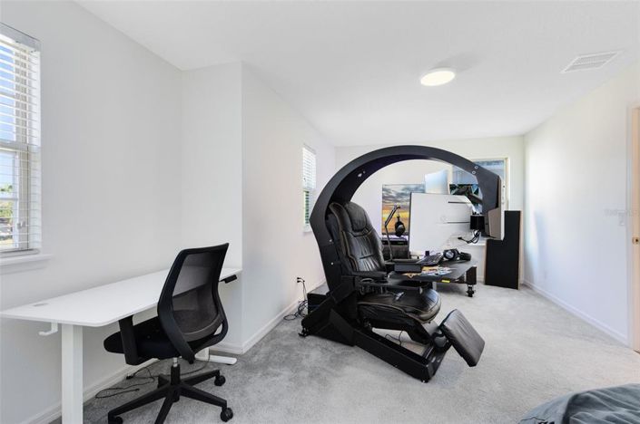 Image No.33-7 Bed House for sale