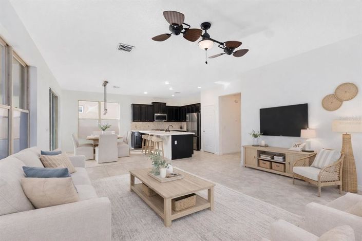 Image No.9-7 Bed House for sale