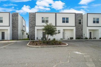 1 - Florida, Townhouse