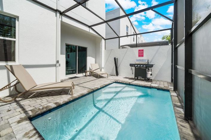 Image No.27-5 Bed Townhouse for sale