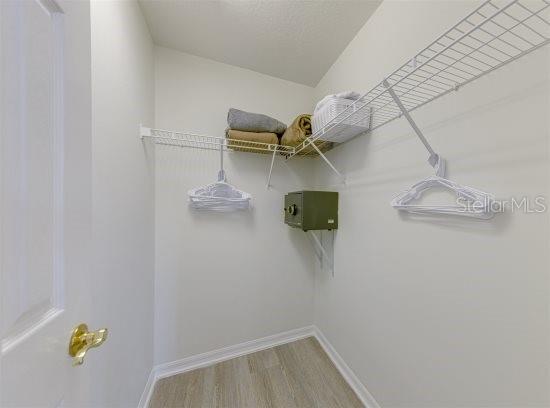 Image No.27-4 Bed House for sale