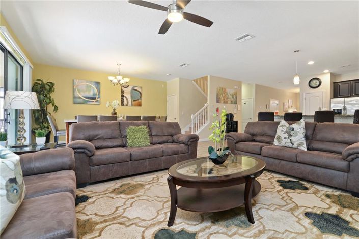 Image No.5-9 Bed House for sale