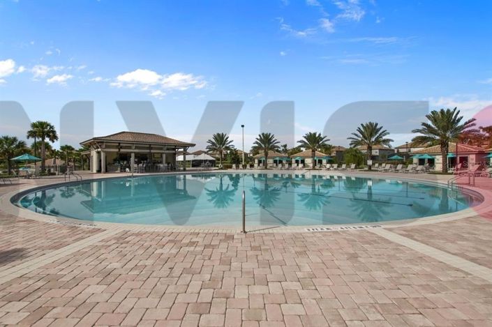 Image No.58-9 Bed Property for sale