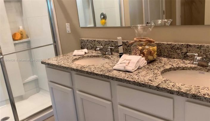 Image No.6-Propriété de 4 chambres à vendre à Davenport