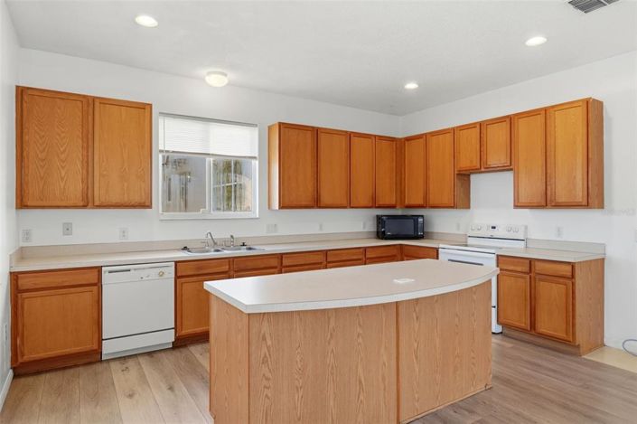 Image No.16-Propriété de 3 chambres à vendre à Davenport