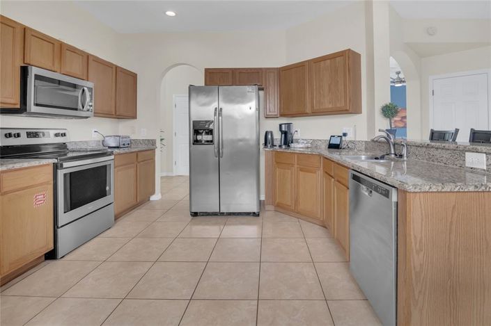 Image No.24-5 Bed Property for sale