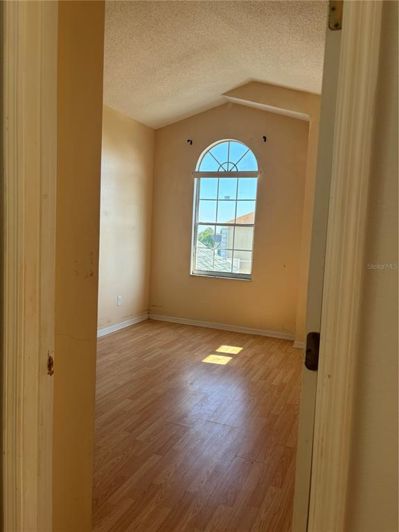 Image No.31-5 Bed House for sale