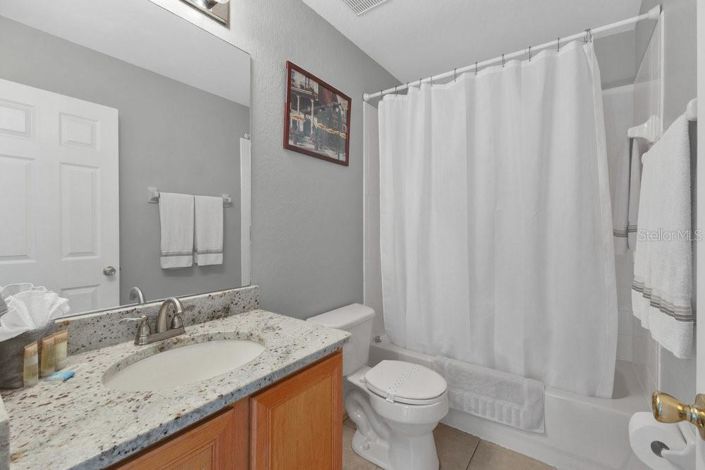 Image No.17-4 Bed Townhouse for sale