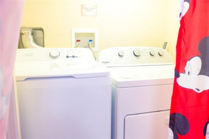 Image No.18-3 Bed Townhouse for sale