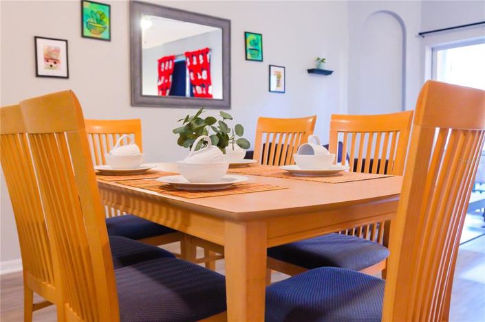 Image No.21-3 Bed Townhouse for sale