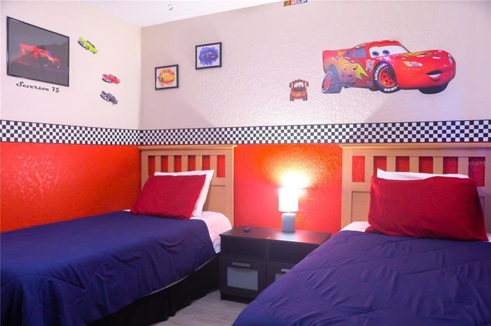 Image No.33-3 Bed Townhouse for sale