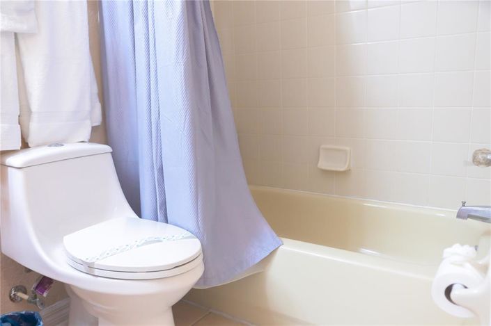 Image No.46-3 Bed Townhouse for sale