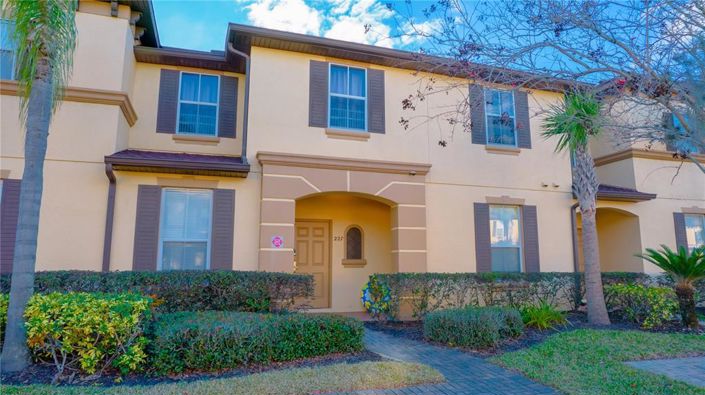 Image No.6-3 Bed Townhouse for sale