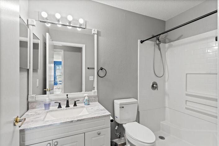 Image No.22-4 Bed Townhouse for sale