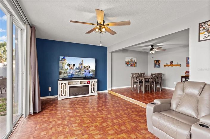 Image No.9-4 Bed Townhouse for sale