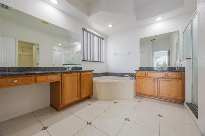 Image No.23-Propriété de 4 chambres à vendre à Davenport