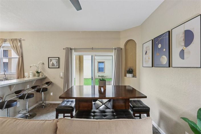 Image No.6-3 Bed Townhouse for sale