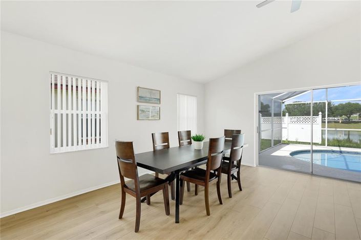 Image No.12-Maison de 4 chambres à vendre à Saint John