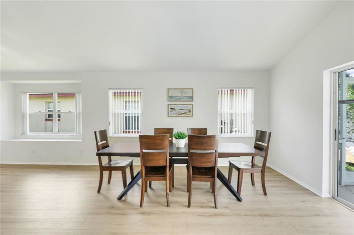 Image No.13-Maison de 4 chambres à vendre à Saint John