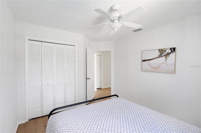 Image No.26-4 Bed Property for sale