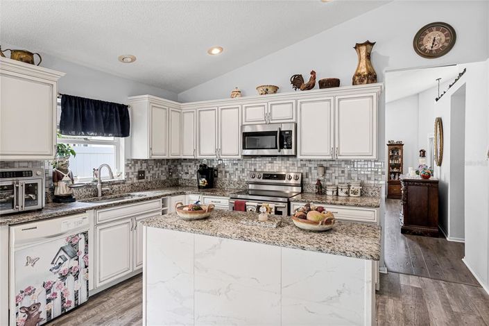 Image No.9-Propriété de 4 chambres à vendre à Davenport