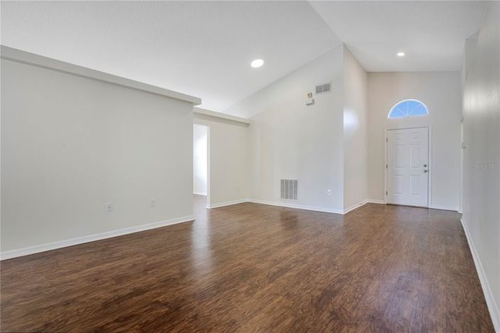 Image No.3-Propriété de 4 chambres à vendre à Davenport