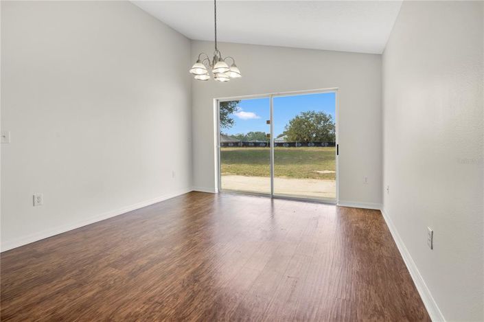 Image No.9-Propriété de 4 chambres à vendre à Davenport