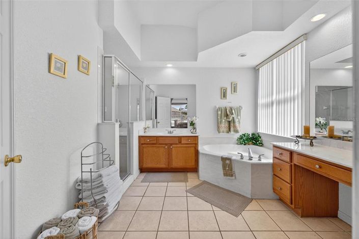 Image No.29-6 Bed House for sale