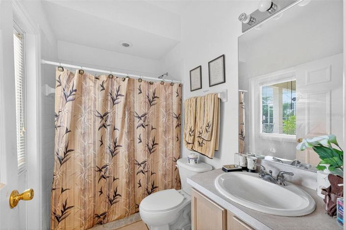 Image No.36-6 Bed House for sale