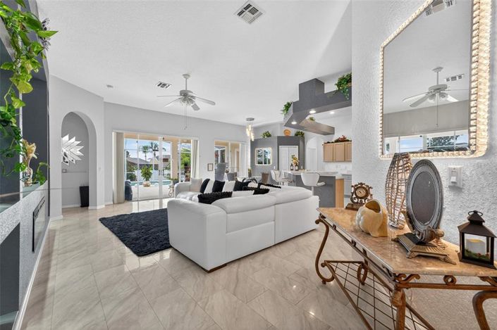 Image No.4-Propriété de 6 chambres à vendre à Davenport