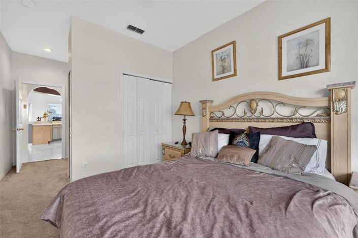 Image No.46-6 Bed House for sale