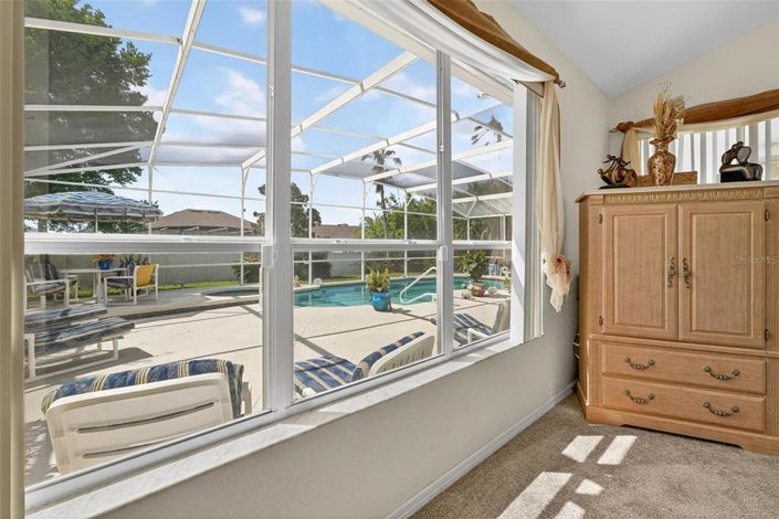 Image No.52-6 Bed House for sale