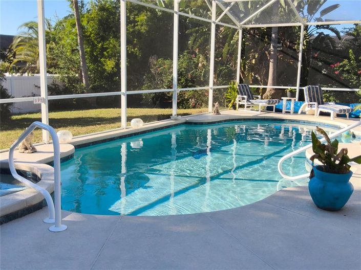 Image No.54-6 Bed House for sale