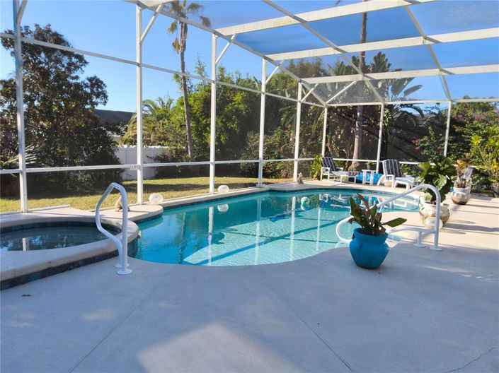 Image No.57-6 Bed House for sale