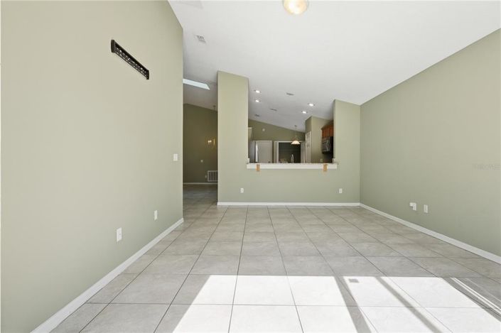 Image No.15-3 Bed Property for sale