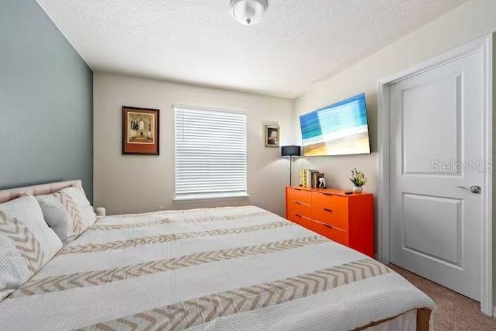 Image No.14-10 Bed Property for sale