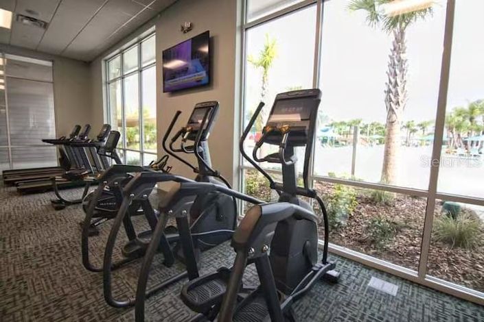 Image No.23-10 Bed Property for sale