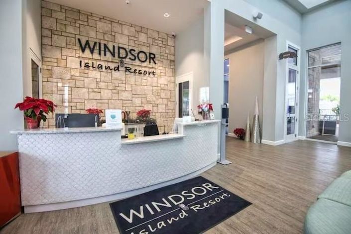 Image No.31-10 Bed Property for sale