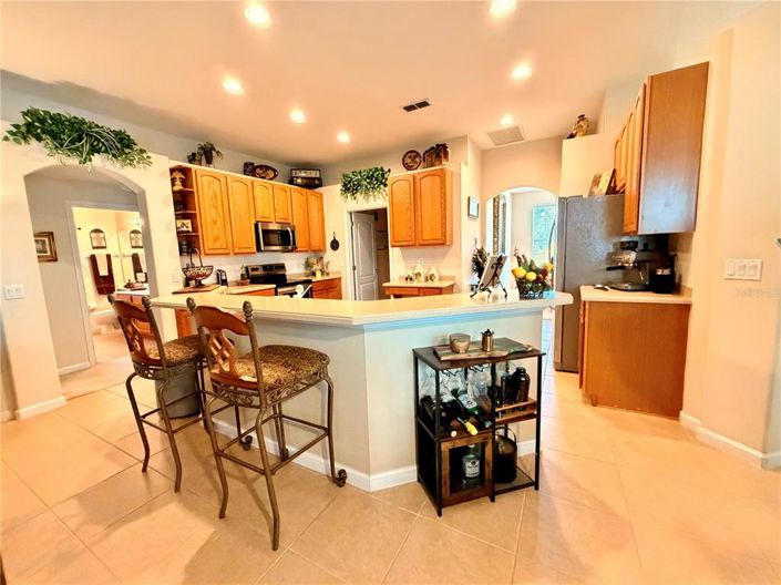 Image No.18-4 Bed Property for sale