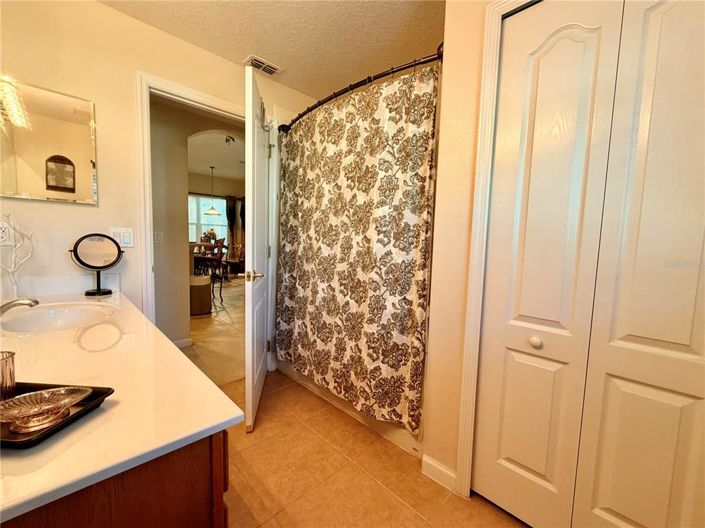 Image No.43-4 Bed Property for sale