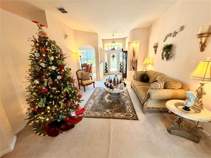 Image No.5-4 Bed Property for sale