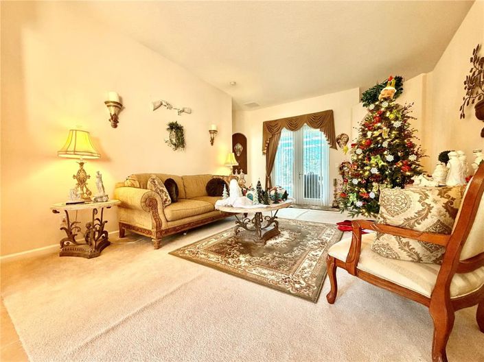 Image No.8-4 Bed Property for sale