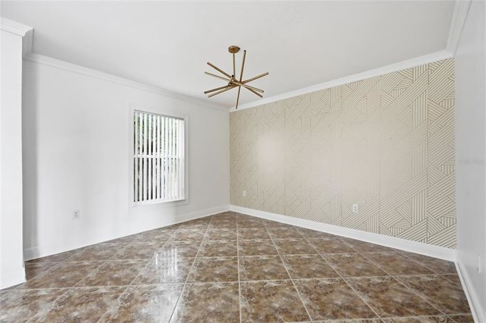 Image No.16-5 Bed House for sale