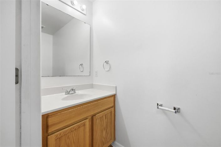 Image No.19-5 Bed House for sale