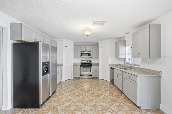 Image No.3-Maison de 5 chambres à vendre à Saint John