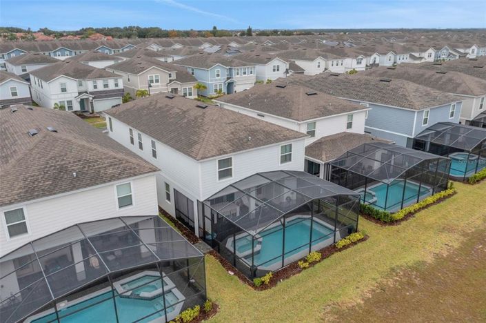 Image No.43-6 Bed Property for sale